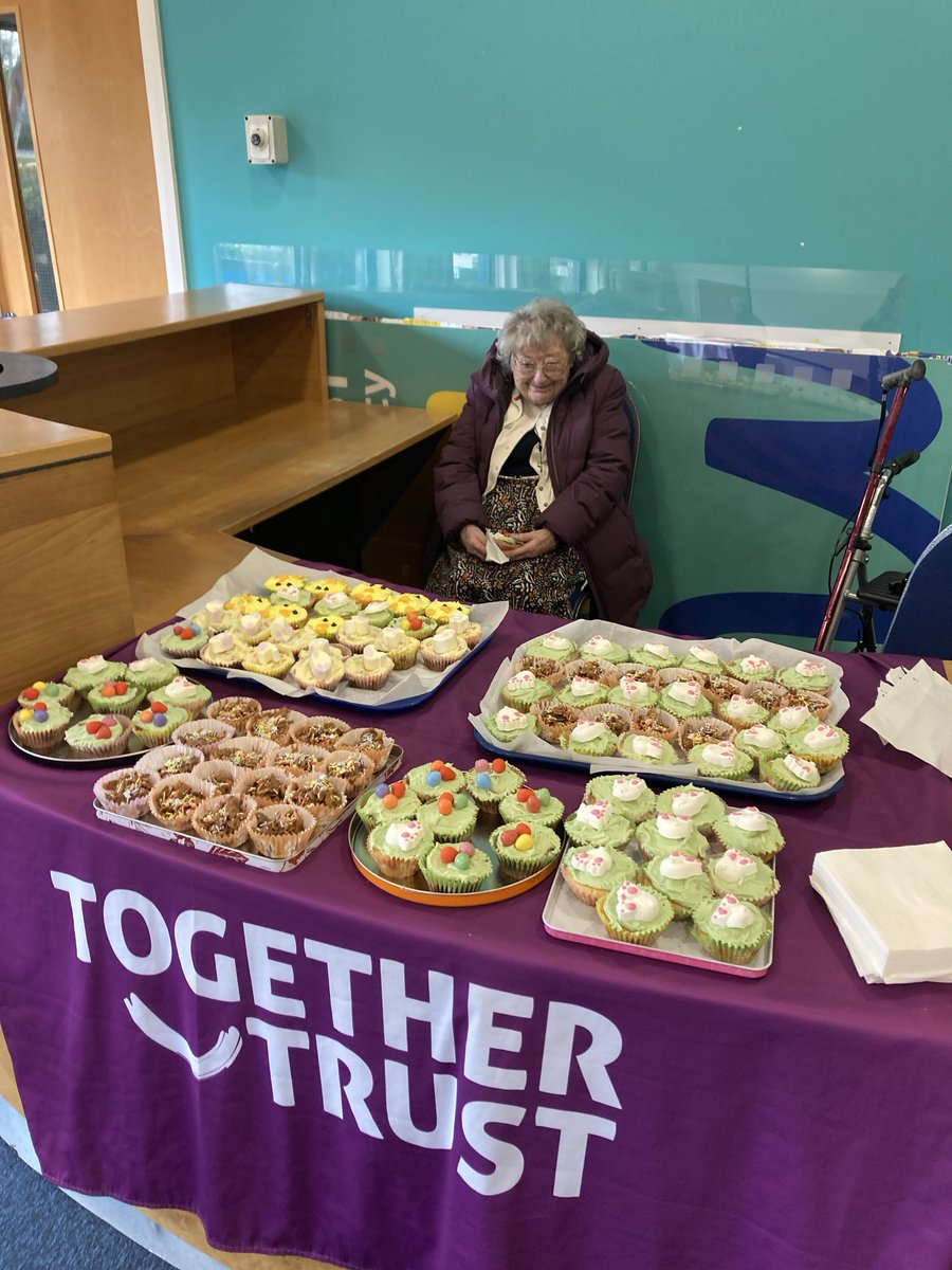 Eluned Ward tweet media