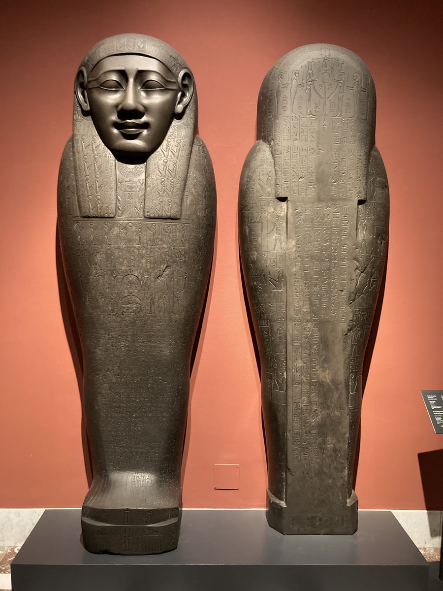 A masterpiece from 2nd century BC Egypt @KHM_Wien #Vienna Sarcophagus of the priest Panehemisis with scarcely any undecorated surface. Most of the hieroglyphic text concerns the sun’s nocturnal journey through the underworld. Work finished prematurely leaving a few areas blank