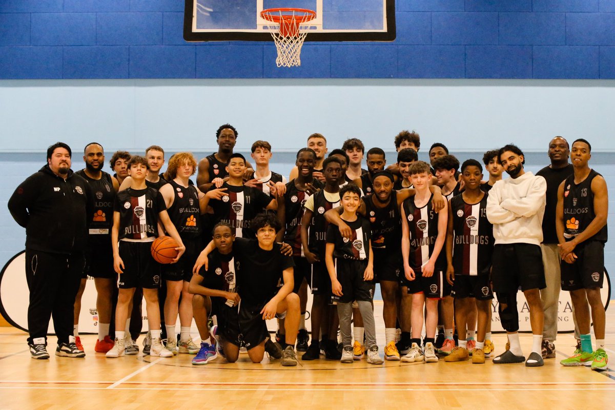 Incredibly proud of my Barnet Bulldogs team, going 19-1 in our first season in the <a href="/NBLengland/">NBL</a> and winning D3 South. 

Special thanks to all our sponsors, supporters and volunteers who have made this dream come true! 

Now for the Playoffs 👀

#LetsGoBulldogs