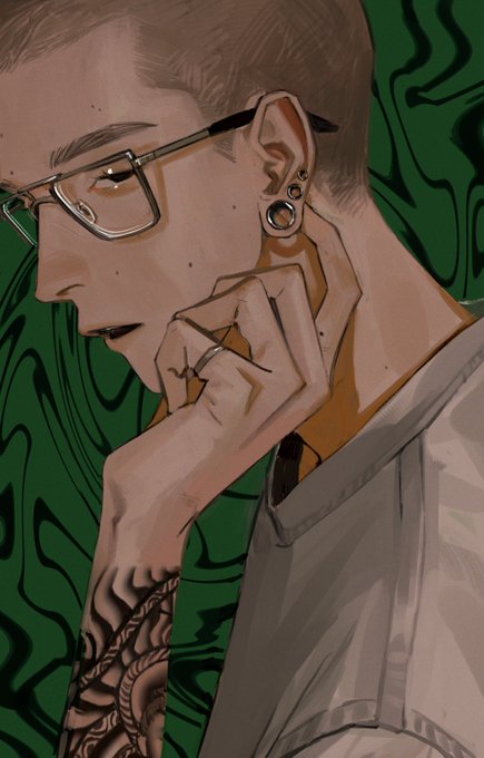 「glasses very short hair」 illustration images(Latest)