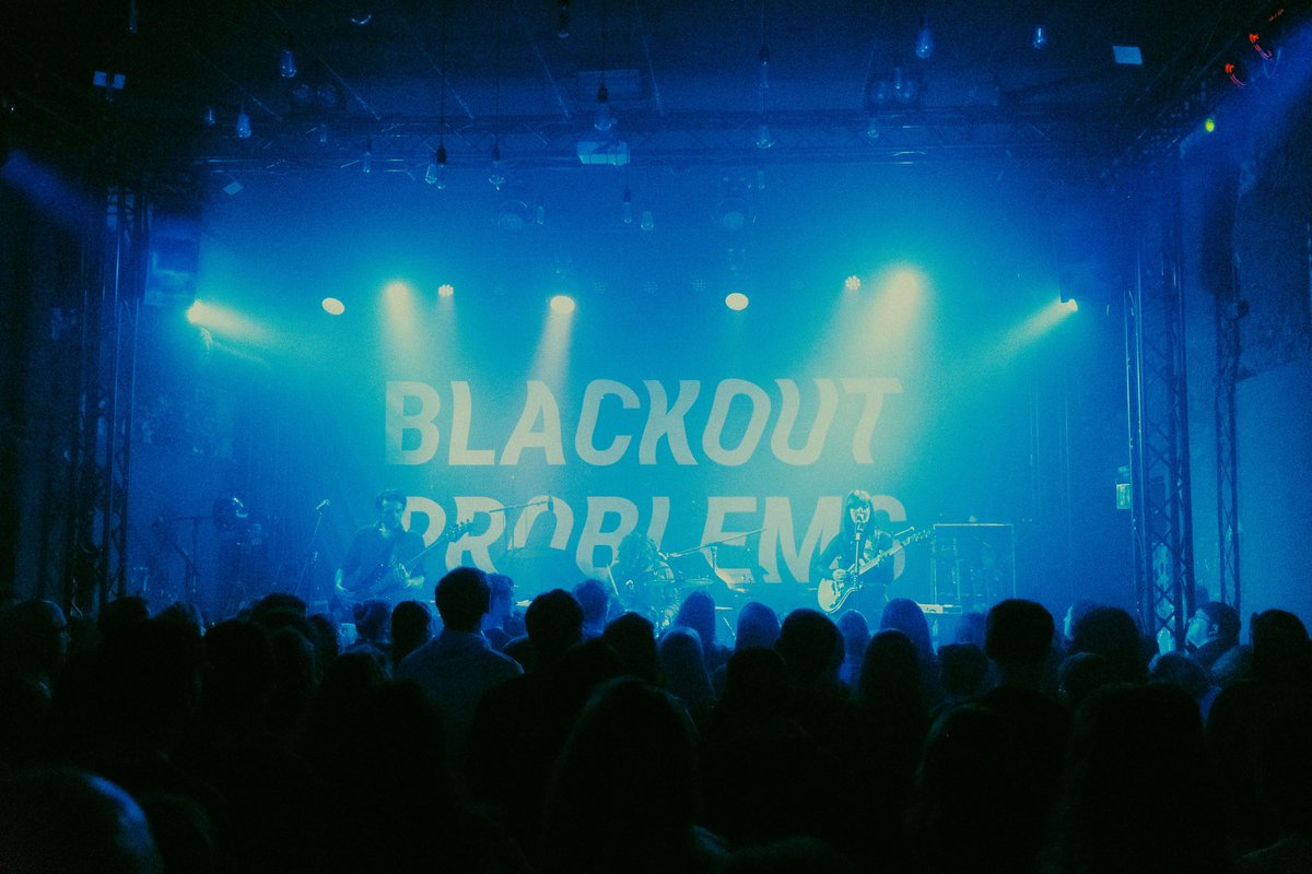 Thank you so much Köln for your kindness and warm welcome! 🤗And a huge thanks to @blcktprblms for the invitation! It was the perfect first concert in Germany! You guys are the best 🖤