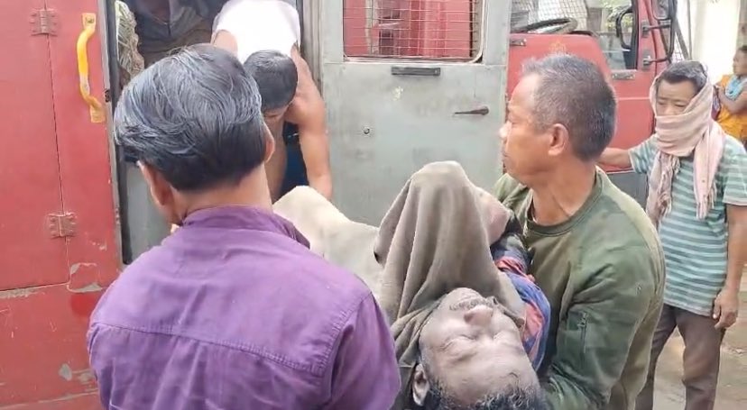 PinakiDas1975's tweet photo. Bodies of 3 out of 4 missing fishermen found in Dumboor Lake of Tripura.

The devastating incident happened due to drowning of a floating house where they took refuge amidst a Norwester wind on Saturday night.

@NDRFHQ Tripura SDRF &amp; Fire Fighter continues search operations. https://t.co/bMwXVoeHZk