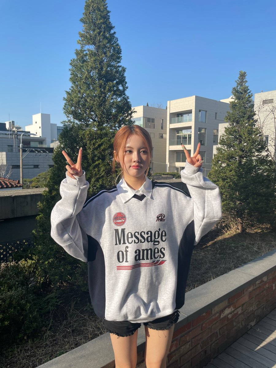 tribedaloca's tweet photo. [#지아🦜]
트루후배! 우리 동아리로 들어올래?
잘해줄게🤭🫶🤍

#트라이비 #TRI_BE #Jia https://t.co/rObXPGEEkK