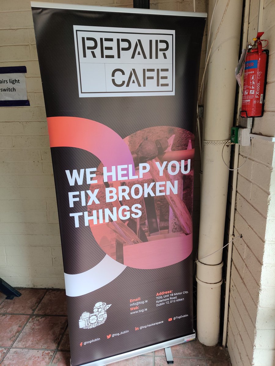 We are now open. Bring all your broken items down to us. We will help you fix them until 4 pm. #RepairCafe #free
