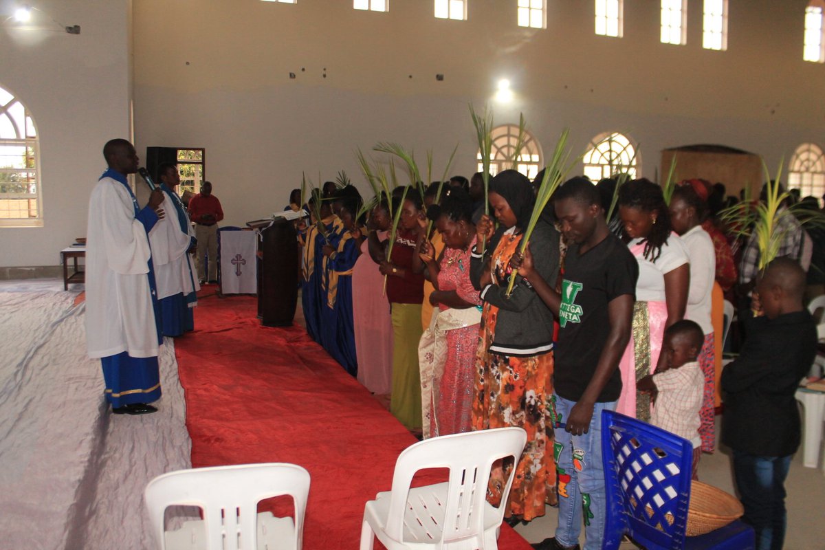 All Saints Church Manyangwa (@ascmanyangwa) on Twitter photo It was joy as Believers gathered for a Live Palm Sunday Service
Lay Reader Joshua Mugooda said Palm Sunday we remember Jesus entered Jerusalem and believers laid down leaves and there clothing's to welcome him.
<a href="/Online_COU/">Online Church of Uganda</a>
<a href="/ChurchofUganda_/">Church of Uganda</a>
<a href="/newvisionwire/">The New Vision</a> It was joy as Believers gathered for a Live Palm Sunday Service
Lay Reader Joshua Mugooda said Palm Sunday we remember Jesus entered Jerusalem and believers laid down leaves and there clothing's to welcome him.
<a href="/Online_COU/">Online Church of Uganda</a>
<a href="/ChurchofUganda_/">Church of Uganda</a>
<a href="/newvisionwire/">The New Vision</a>