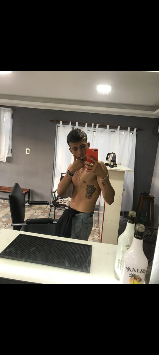 La legal que no doy más de lindo