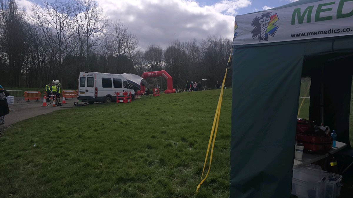 mwmedics's tweet photo. Teams are out on the half marathon course with a Paramedic lead team

#10k #5k #halfmarathon #marathon #Triathlon #sprinttriathlon #funrun #runningclub #triclub #roadrace  #trailrun #hike https://t.co/0EZiiTVlKA
