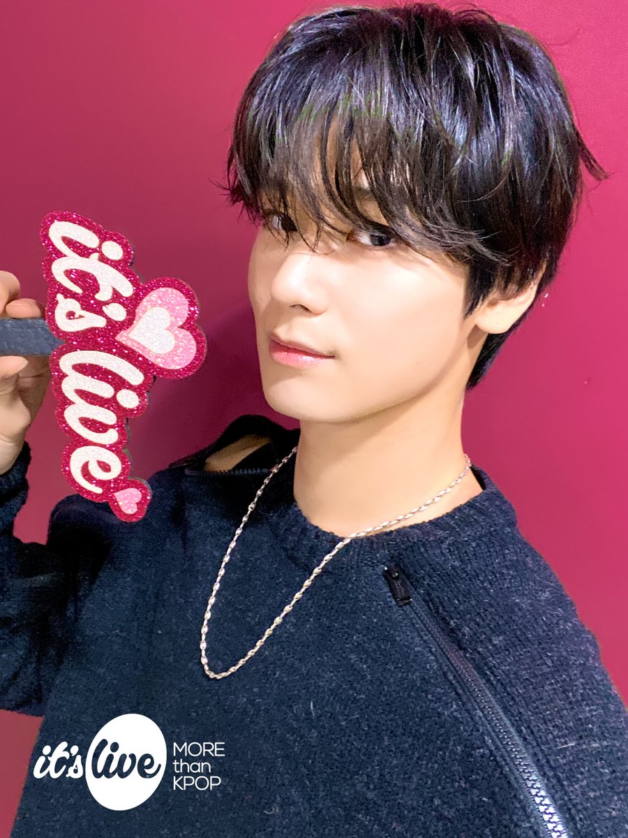 I struck a confident and poised pose, clad in my stylish ash-colored sweater. With a beaming and radiant smile on my face, I stood tall and proud after delivering a captivating performance of 𝗛𝘂𝗿𝘁 𝗠𝗲 𝗟𝗲𝘀𝘀 on the It's Live studio.