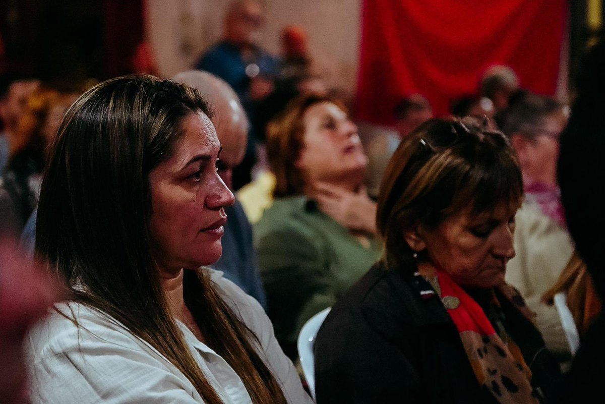 🔴 Compartimos un lindisimo encuentro con <a href="/RobertSilvaUy/">Robert Silva</a> y vecinos de San Ramón.

Gracias Fernando Melgar y a toda la barra del Club Cruzada Libertadora 

Seguimos Pueblo a Pueblo !