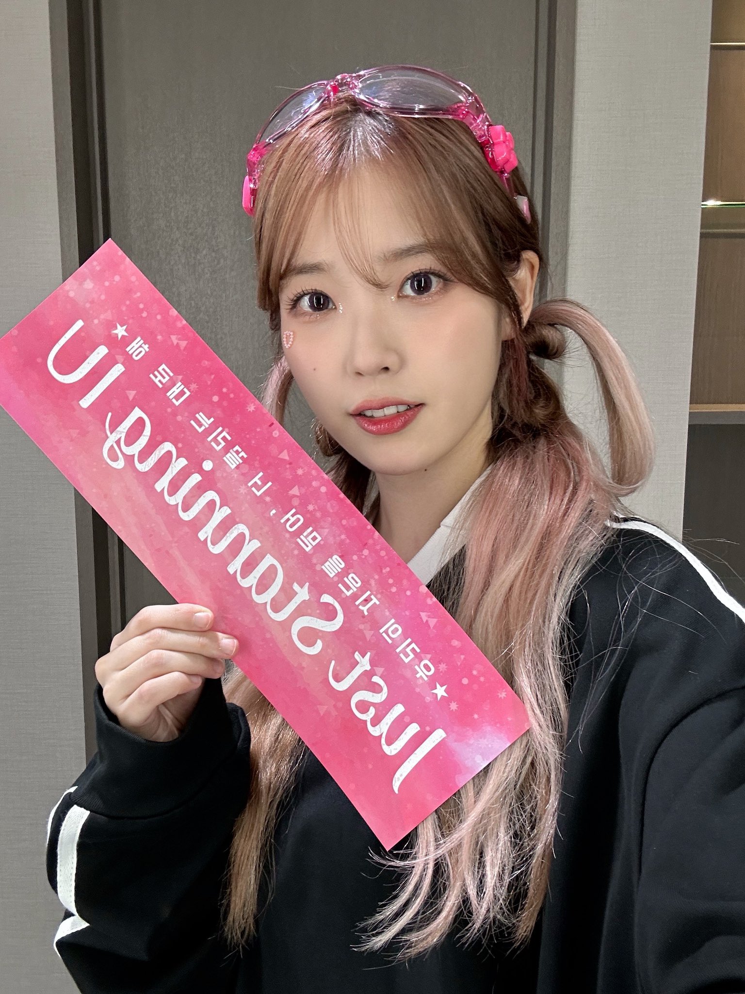 GJbtjcMbYAA8WQP?format=jpg&name=large