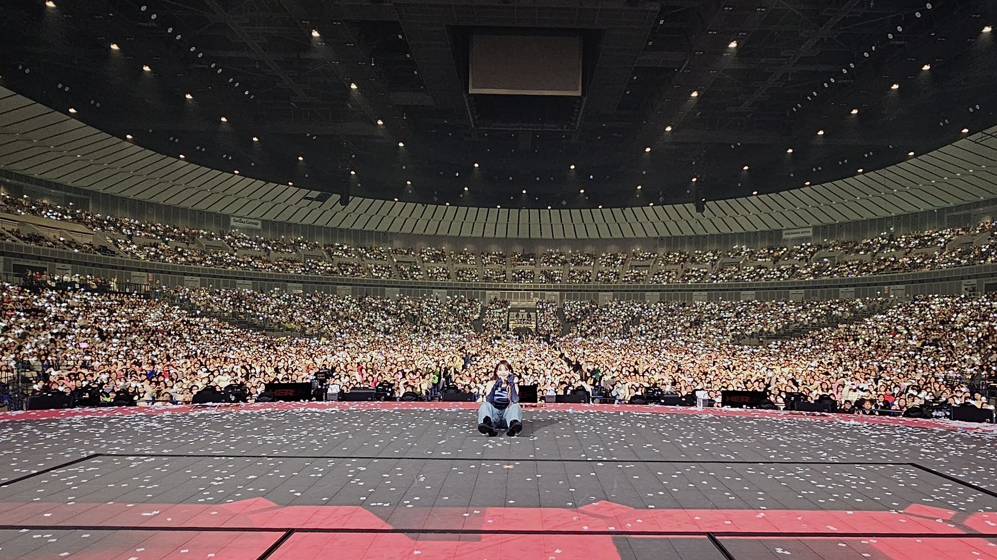 GJbtjcQbAAAoTbI?format=jpg&name=large