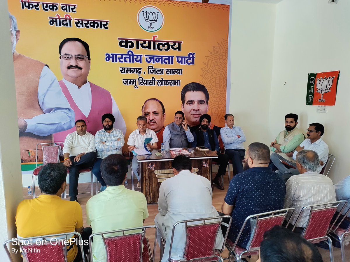 Chander Mohan Gupta(Modi ka Parivar) tweet media