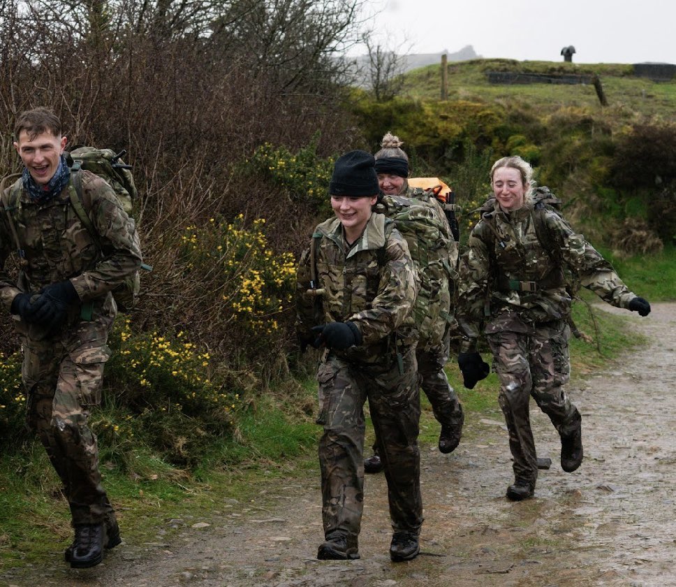 Lanyard Trophy 2024 you were tough!! Rain, hail, wind and freezing temperatures tested everyone The winners are: Overall Winners - 216 (Para) Sig Sqn Runners up - 11 (RSS) Sig Regt ‘a’ team Ladies team winners - 30 Sig Regt Reserve team and mixed team winners - 37 Sig Regt