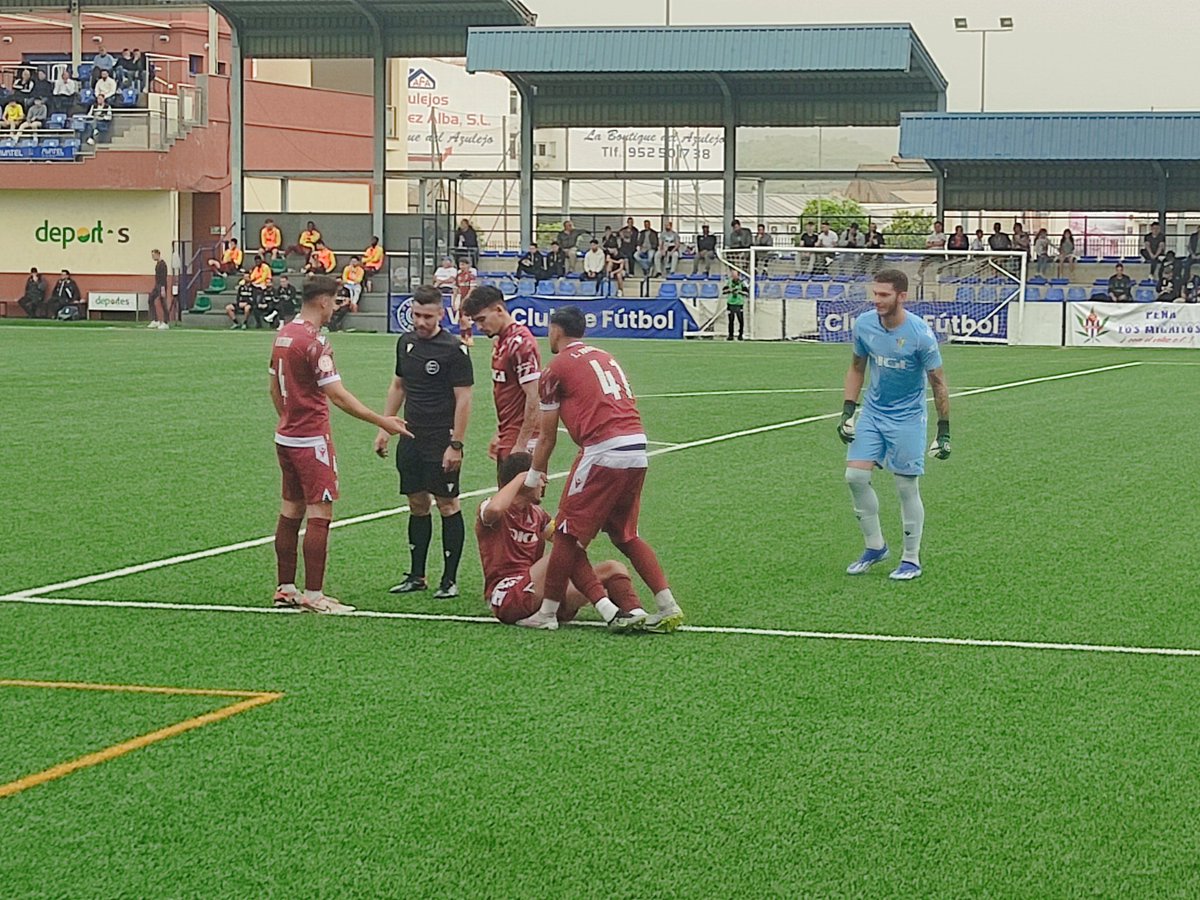 Comenzamos segundo tiempo en el vivar Téllez <a href="/VELEZCFoficial/">Vélez Club de Fútbol</a> 0 <a href="/Cadiz_CFCantera/">Cádiz CF Mirandilla - Cantera Cádiz CF</a> 1
#segundafederacion