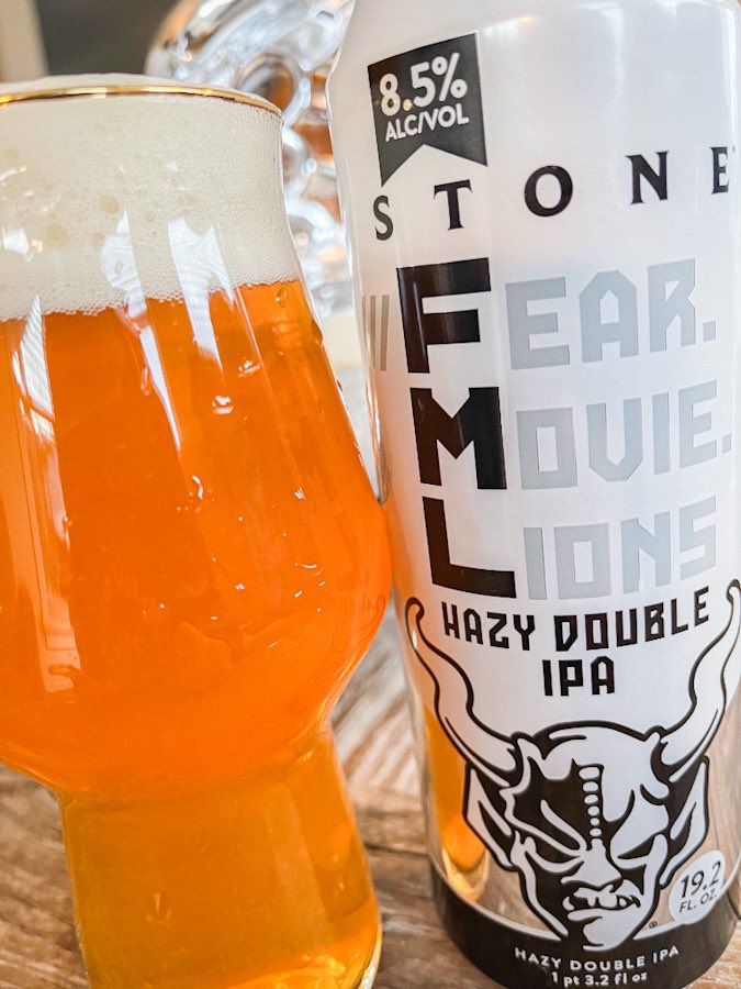 Some robust, juicy DIPA to welcome the sun back. @StoneBrewing victoriaweekendbeerbuzz.wordpress.com/2024/03/24/sto…
