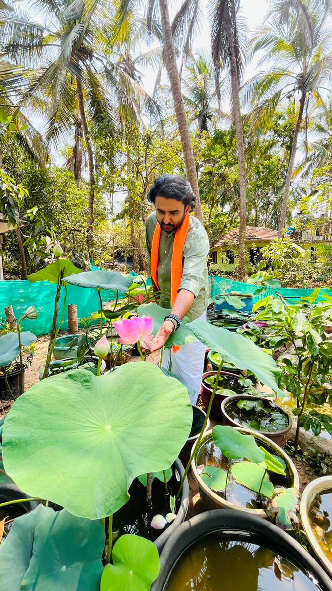 BJYM wishes all the very best to @BJYM4Keralam President Shri @PraphulOfficial for his candidature as BJP’s Lok Sabha Candidate from Kerala’s Vadakara constituency. Lotus will bloom in the south and Kerala will contribute immensely to mission #AbkiBaar400Paar 👏🏻🪷🪷