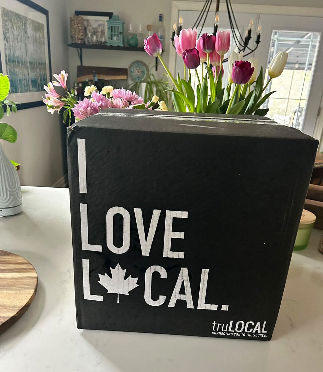 😃 S M I L E ✨ You’re truLOCAL Box is h.e.r.e! 🚚 📦 🥩 #truLOCAL #ConnectingYouToTheSource @aliciamayconnors