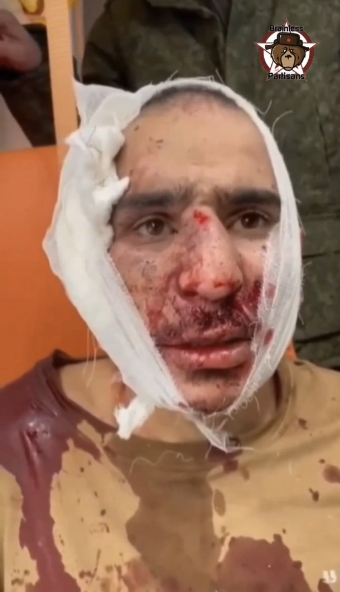 Galadriell__'s tweet photo. 🔴 Je ne sais pas vous mais moi j’ai été interpellée par la différence entre la façon dont les terroristes sont traités en France et en Russie. 

En France, soit ils sont en prison, aux frais du contribuable bien entendu, à faire du sport et à caresser des hamsters, soit ils sont en liberté, soit ils sont tués pour qu’ils ne puissent pas parler. 

En Russie ils sont traité sans aucun ménagement comme les ignobles criminels qu’ils sont.

Qu’est-ce que vous en pensez ?

En plus, comme les Russes ont décidé de les capturer vivants, tout le plan s’est effondré car ces criminels ont pu parler, dire qui les avait recrutés, contactés, payés et qui était censé les accueillir en Ukraine.