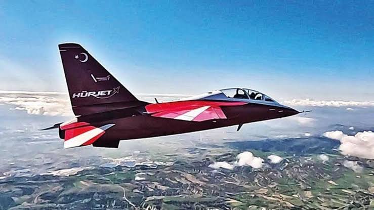 Atatürk'ün hayali gerçek oldu!

1928 yılında kapatılan Türkiye'nin ilk uçak fabrikası TOMTAŞ'ın yeniden faaliyete geçmesi için 205 milyon lira yatırım yapıldı. 2025 yılında milli uçağımız Hürjet'in parçalarını TOMTAŞ üretecek.