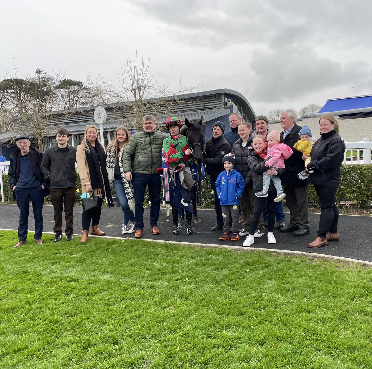 Naas Racecourse tweet media