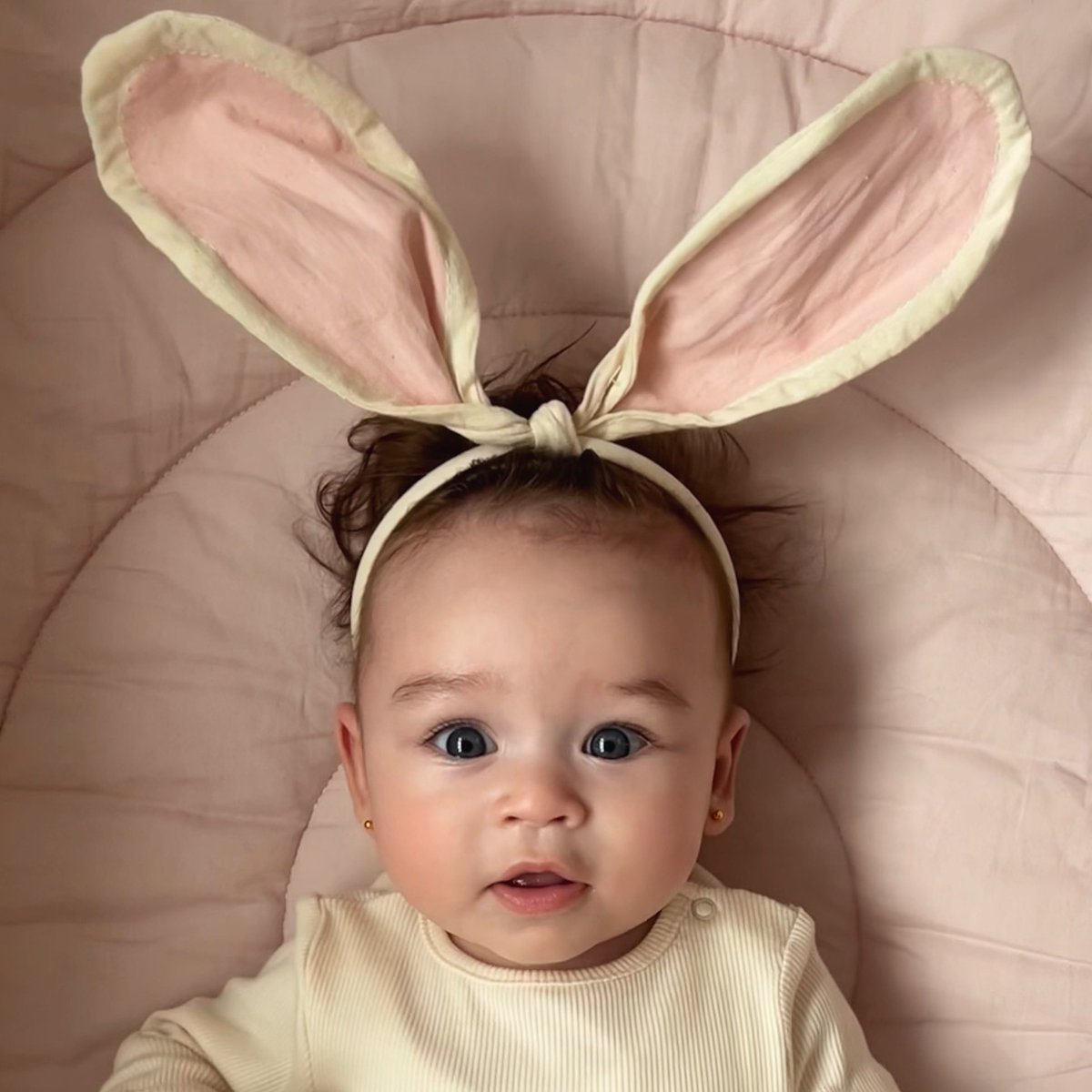 TiaR1990's tweet photo. Mummy’s Easter Bunny Boo 🐰💗 https://t.co/cpO4L2WTrO