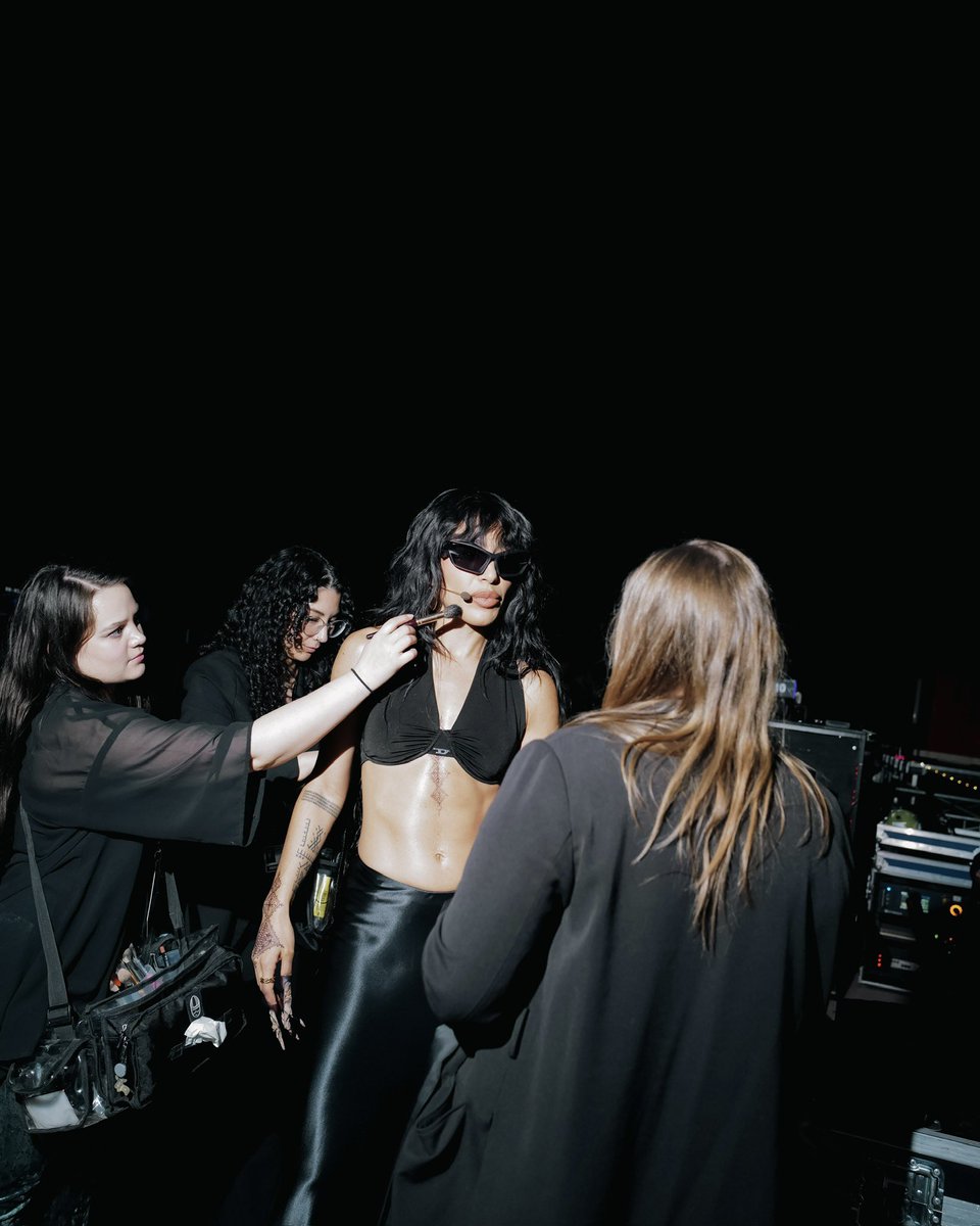 LOREEN_TALHAOUI tweet picture