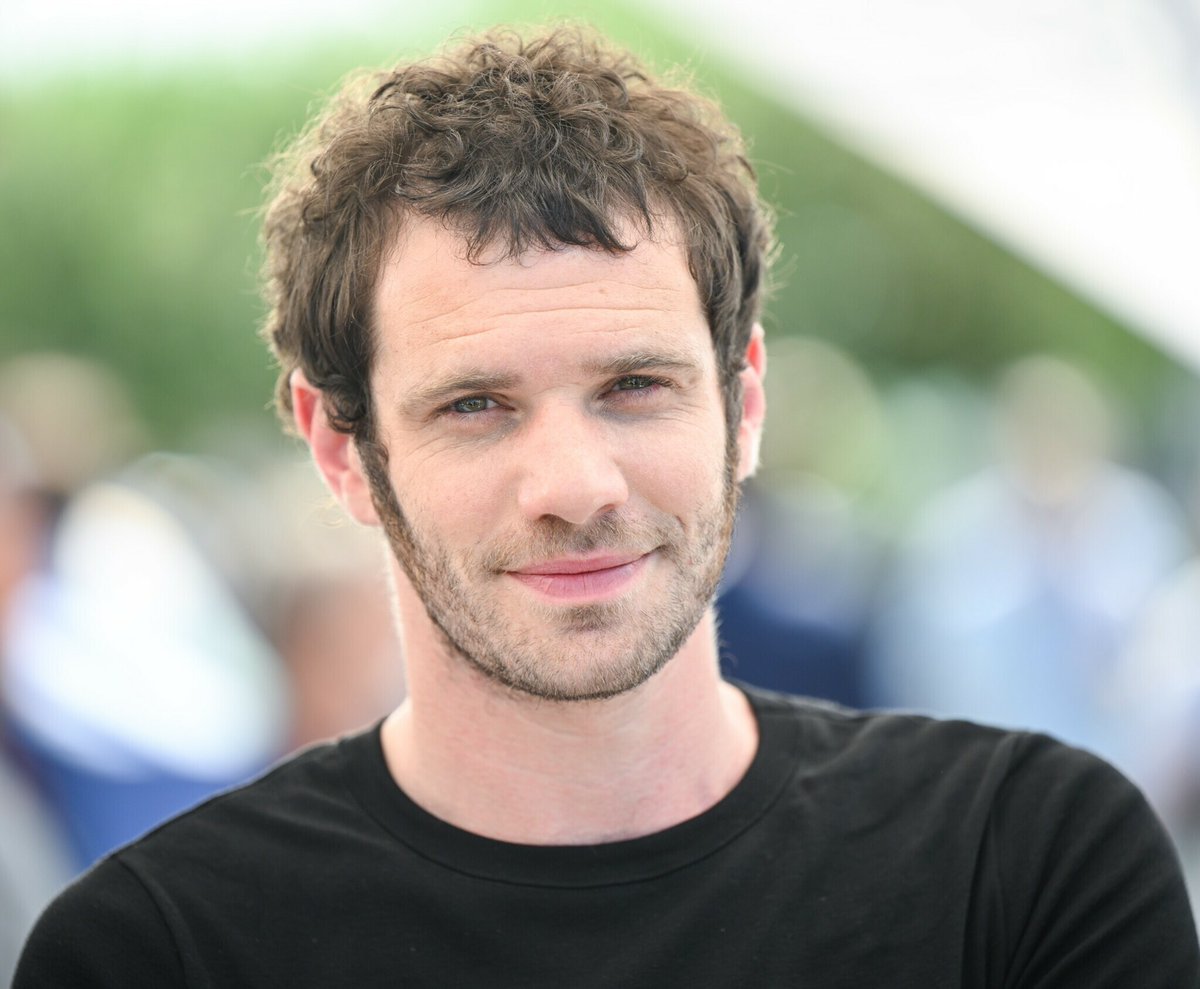 franceinter's tweet image. C'est parti pour #LeGrandDimancheSoir ! On reçoit #FelixMoati pour son rôle dans le film #LaPromesseVerte et @MarionRampal pour un live musical #jazz #folk des plus sauvages ! Rejoignez @Charlineaparis et sa bande en direct ! 
➡️ l.franceinter.fr/jkV