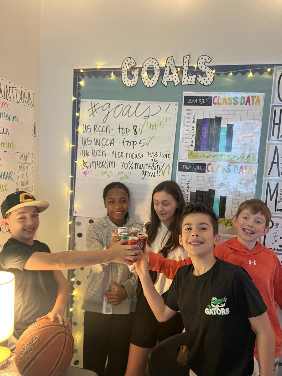 Alexandria Falk tweet media