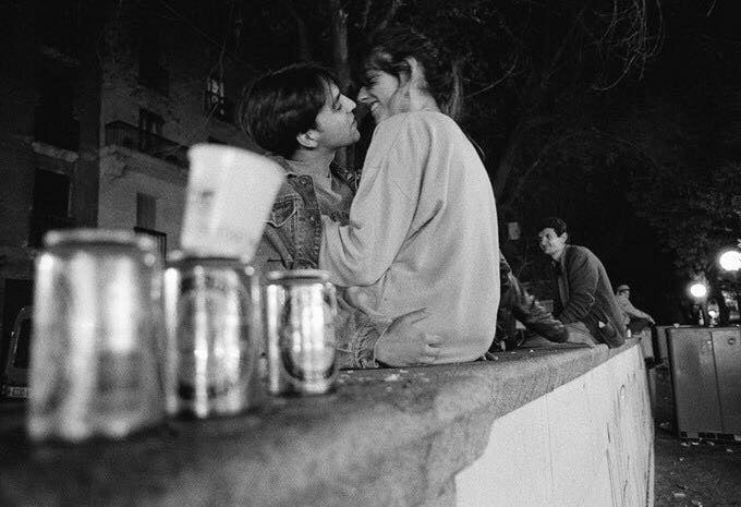literlandweb1's tweet photo. “Y para estar total, completa, absolutamente enamorado, hay que tener plena conciencia de que uno también es querido, que uno también inspira amor”.
Mario Benedetti
📷Ferdinando Scianna https://t.co/myCtLMZr1H