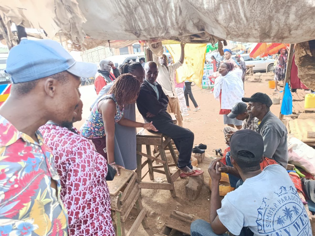 Today, we had a one-on-one dialogue with men in the matatu sector. We successfully convinced them that they are vulnerable to TB and should go for screening, testing and treatment. @VivianFaith9 @jakateng @TBPartnership @Afidep @StopTBKenya