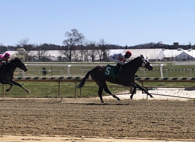 Xcellent Men ships in from NY for trainer David Jacobson and Rockingham Ranch to win 5 1/2F maiden waiver claim $45K @LaurelPark in 8th career start. @ACruzz01 aboard 4YO Mendelssohn gelding dropping from MSW level.
