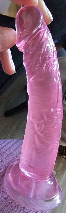 Got myself a little present today who wants to be the first to watch me use it https://t.co/p2AFb8ua<a href="/tag/hammers"class="tags"><span>#hammers</span></a><a href="/tag/whufc"class="tags"><span>#whufc</span></a>