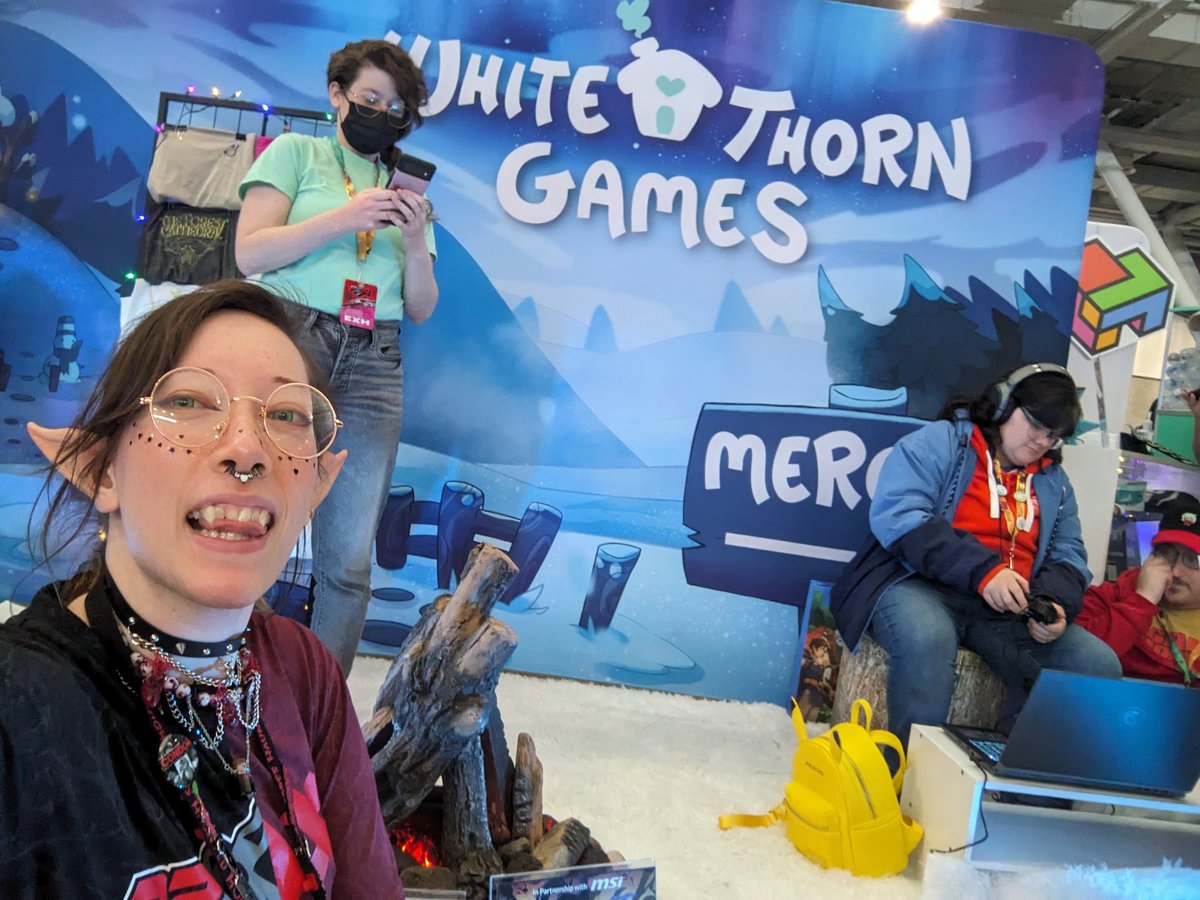OneBeanComics's tweet photo. @WhitethornGames 
👀👀 👀 https://t.co/eQ51TMpQ2T