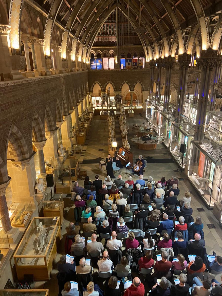 A pleasure as always to return to perform at Oxford Museum of Natural History @morethanadodo last week!