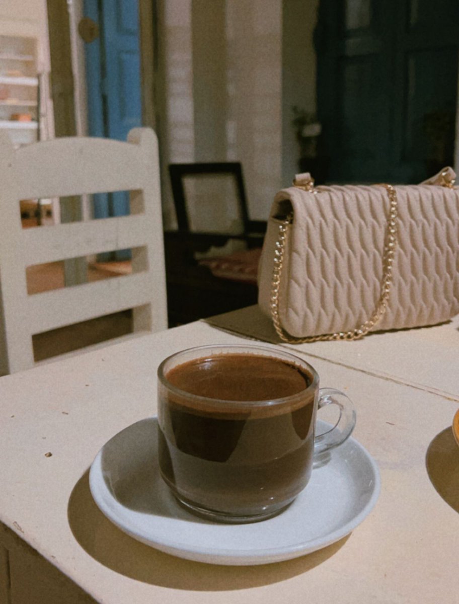 Sunday Evening looked like this! Enjoyed a cup of #HotChocolate in this beautiful weather!