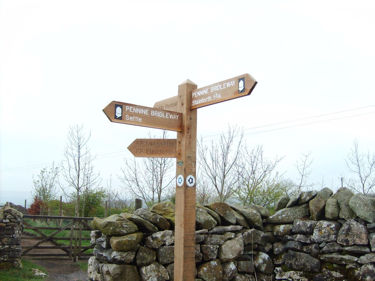 We have a rare opportunity to join the Park Management team as a Pennine National Trails Partnership Manager (Maternity Cover). Closing date: 3 April

Find out more and apply 👇

yorkshiredales.org.uk/park-authority…

#Jobs #Careers #Vacancies #YorkshireDales #NationalPark