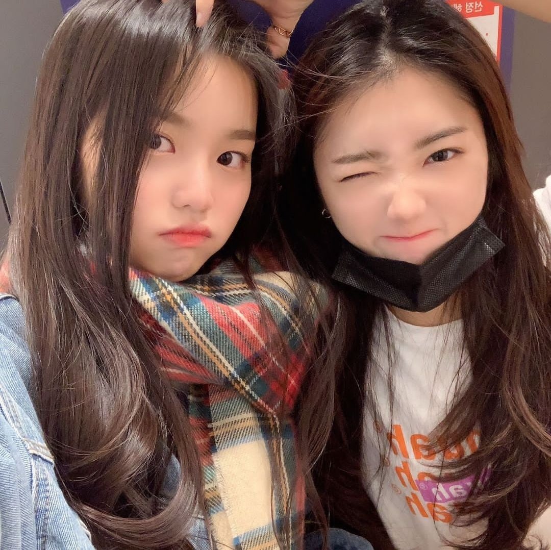 OFF - Bom dia pessoal! Já votaram na Yuju hoje? Vamos ajudar a nossa maknae a realizar o sonho dela!! ❤️