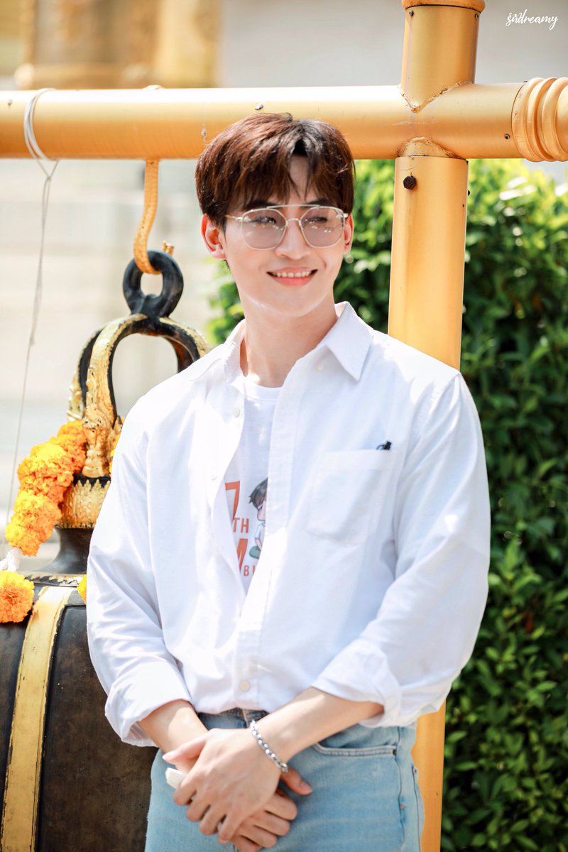 เพราะมีเธอ..โลกนี้ก้อสดใสแล้วน่ะ..เลิฟๆนะครับ🫶❤️

#OhmThitiwat