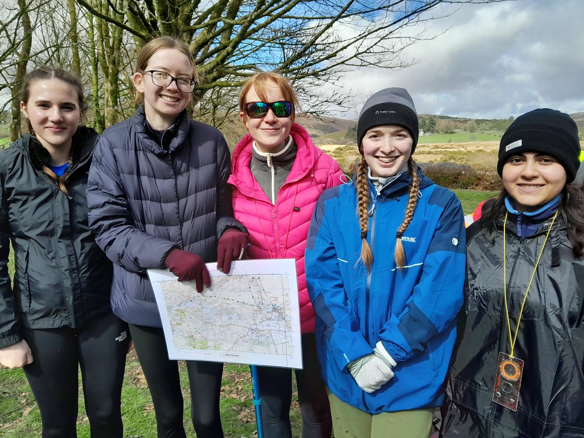 And they are off...Good luck to the yr12 gold D of E groups on their Dartmoir practice