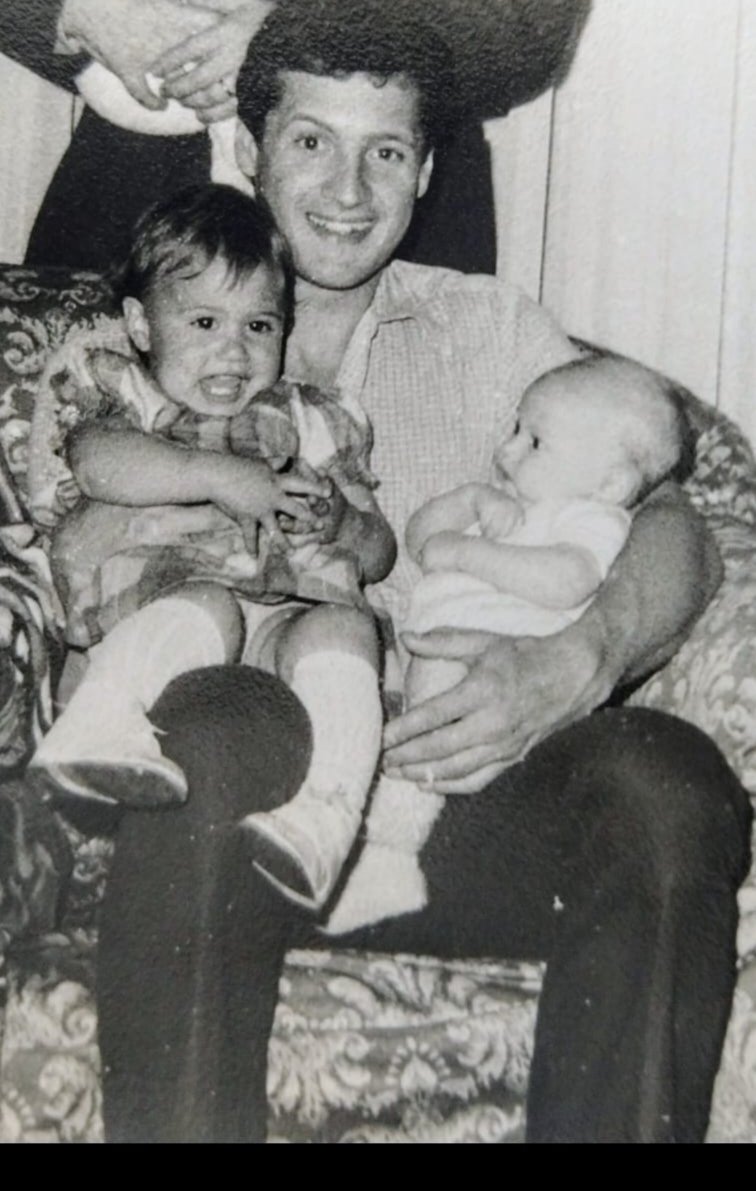 Diego Fernando Botto (1948-1977) y 30.000 compañeras y compañeros detenidos desaparecidos, presentes. Hoy y siempre.
Hoy 24 de Marzo, día de la memoria, tenemos muy presente que #NuncaMas
#Son30000