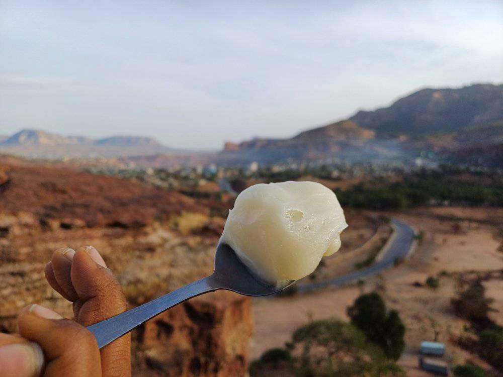 Hadgitourism's tweet photo. Tembien pure white honey is rare and precious. Tigrai has the best honey with high medicinal value, deserving special attention. With proper processing and packaging, many households can benefit from it.
#AbiyAddi #Tembien #honey #Tigrai
📷 THG Abiy Addi https://t.co/sCuBP46mhE