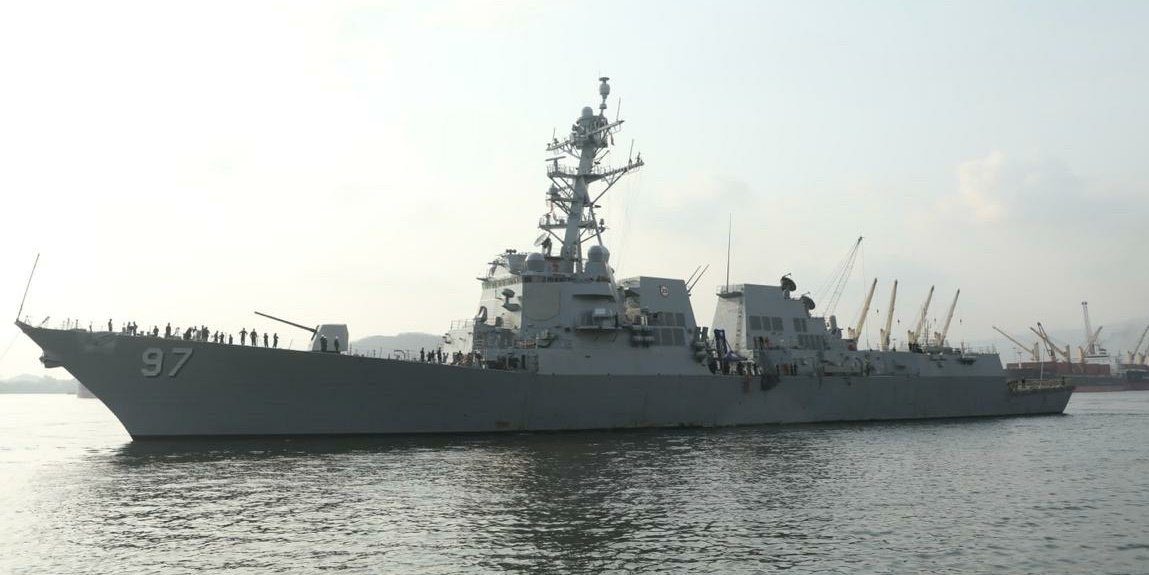 USS Halsey (DDG 97) Arleigh Burke-class Flight IIA guided missile destroyer coming into Visakhapatnam, India - March 24, 2024 #usshalsey #ddg97

SRC: TW-@IN_HQENC