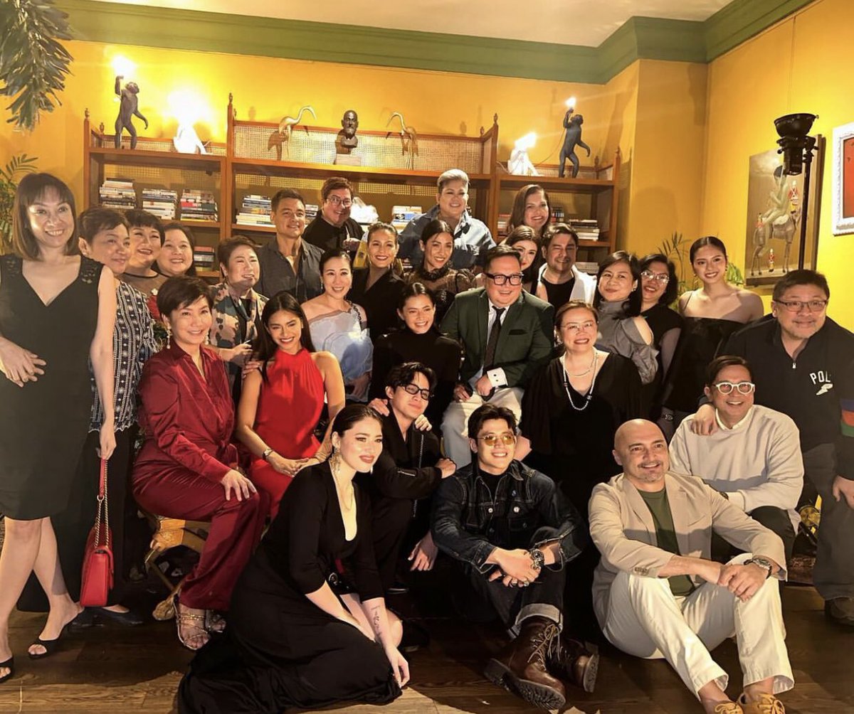 Happy birthday Direk Mark Reyes!

<a href="/bianxxxxxa/">Bianca Umali</a> <a href="/Rurumadrid8/">Ruru Madrid</a>