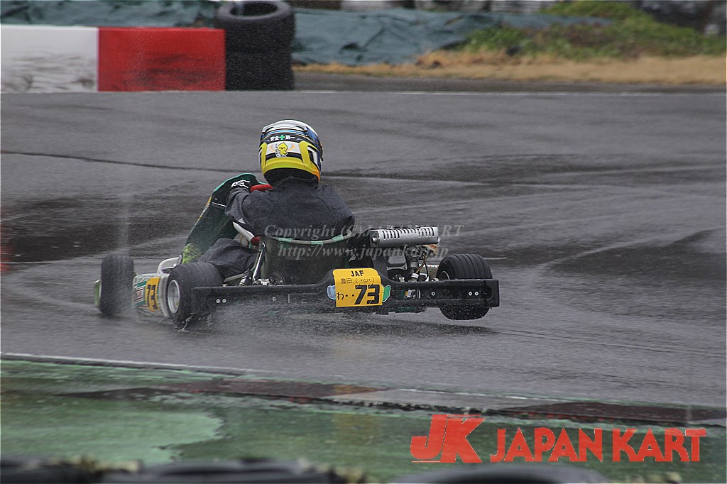 レーシングカート MZ Challenge優勝の大野優輝。 マシンは「わ」ナンバー＝レンタカー