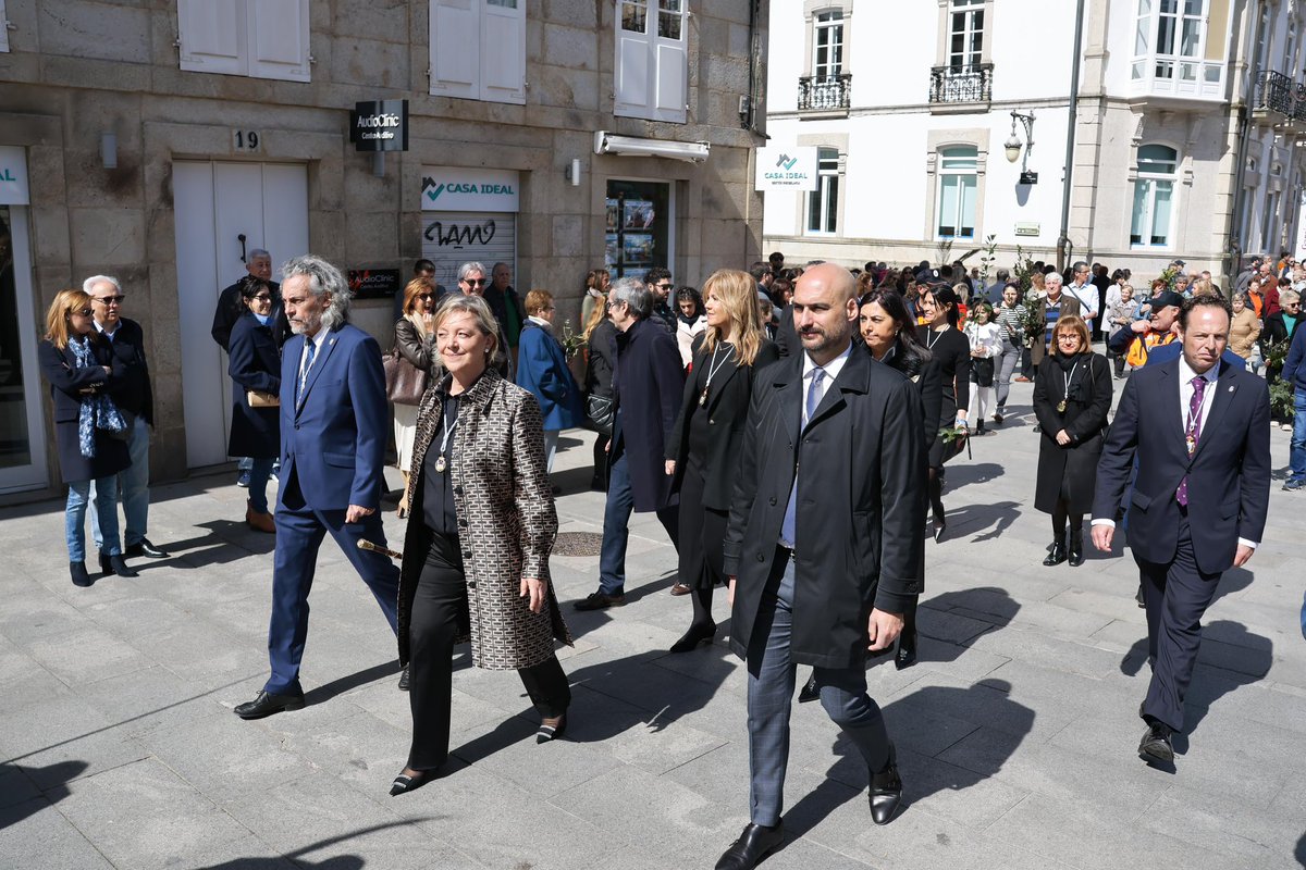 🙏🏻🌿 Bendición de Ramos e Procesión da entrada triunfal de Xesús en Xerusalén (Organiza a Confraría da Entrada Triunfal de Xesús en Xerusalén).

#SemanaSanta #Lugo
#FestaDeIntereseTuristicoGalego