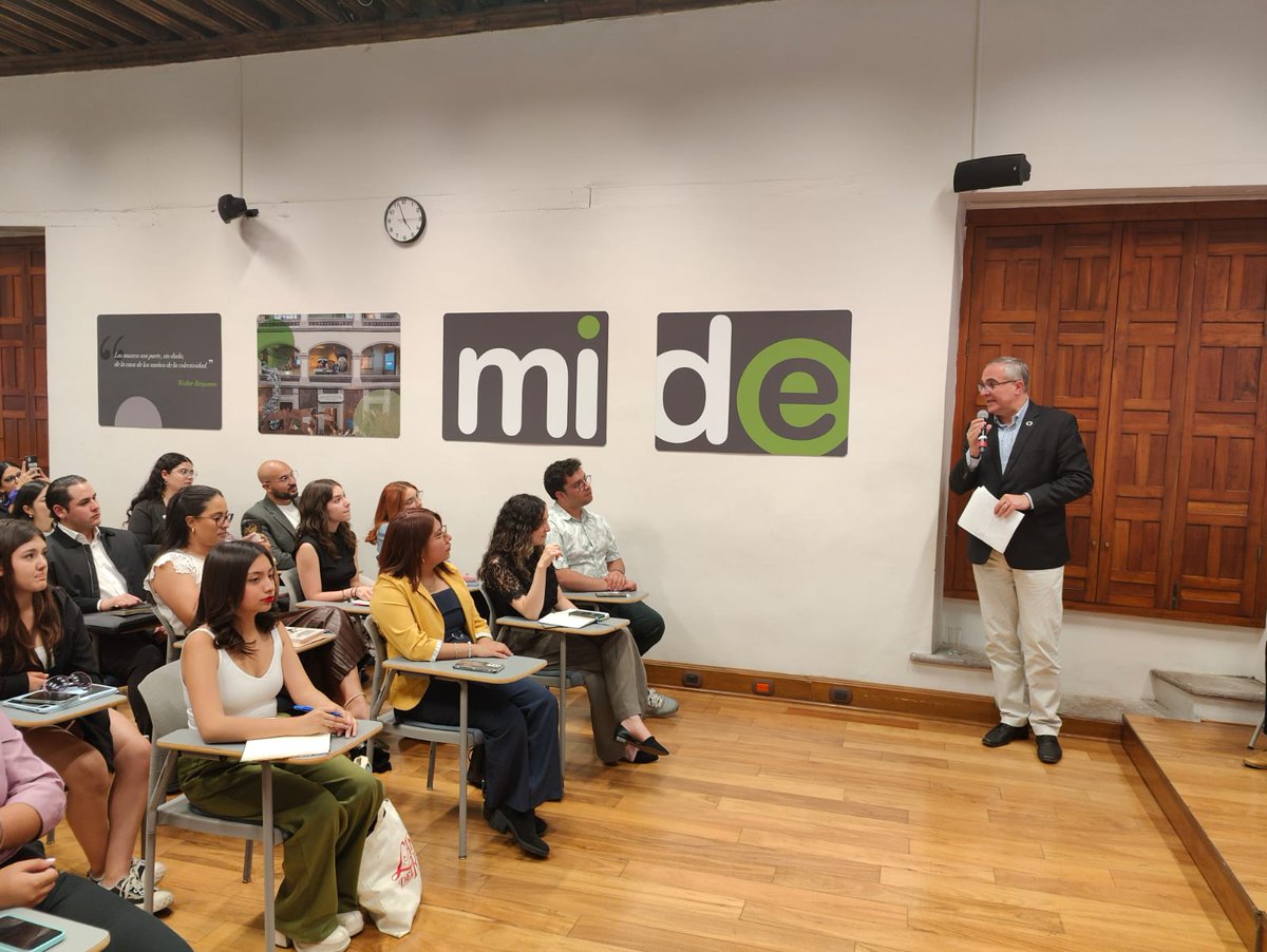 MichalMlynar's tweet photo. From the @MuseoMIDE, I shared with youth that for @UNHABITAT they are a priority. 

We want to inspire them, give them tools, and motivate them to advocate for #sustainablecities. 

We need young people to drive the transformative changes the world🌏needs. https://t.co/pTQoEXkGKJ