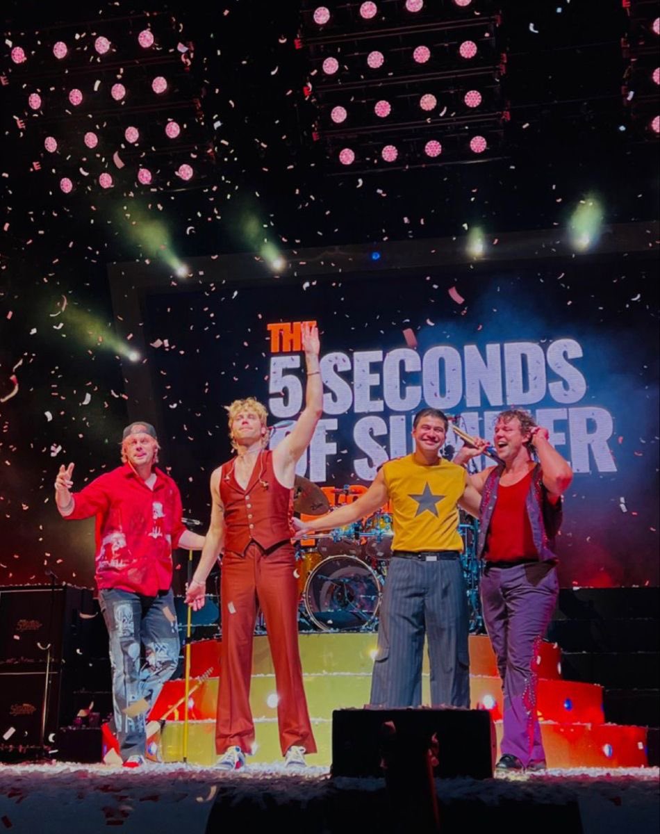 5SecsOfB0yband's tweet photo. My Will to live https://t.co/dw3LhQRFm1