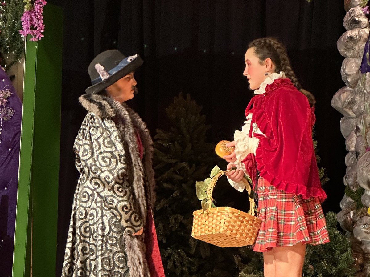 Kudos to #CCMSPerformingArts for their awesome production of #IntoTheWoods! Huge shoutouts to Mrs. Glassford, Mrs. Gerberich, our #CCHS mentors, performers, littles, &amp; Tech Crews on both casts. Thanks to our families &amp; friends who supported our #Falcons in this show! #FalconPride