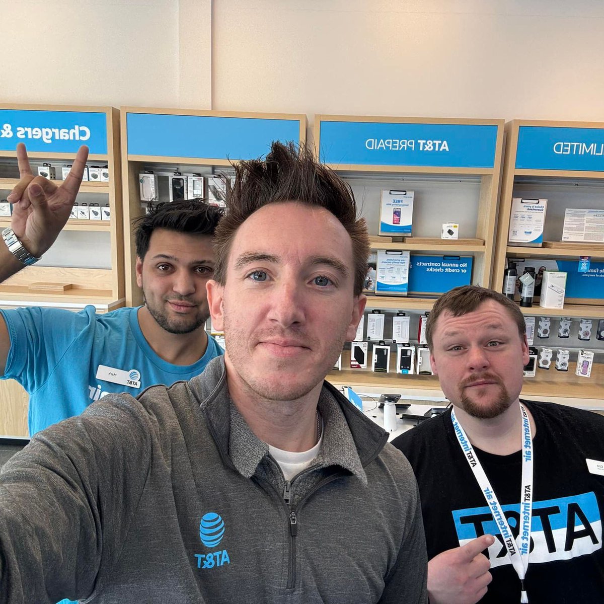 Happy #SelfieSunday from Morris Township, NJ! Our North Jersey DM Joel visited Soren and Kyle for some training and a selfie! Be sure to visit Morris Township and see what they have learned!