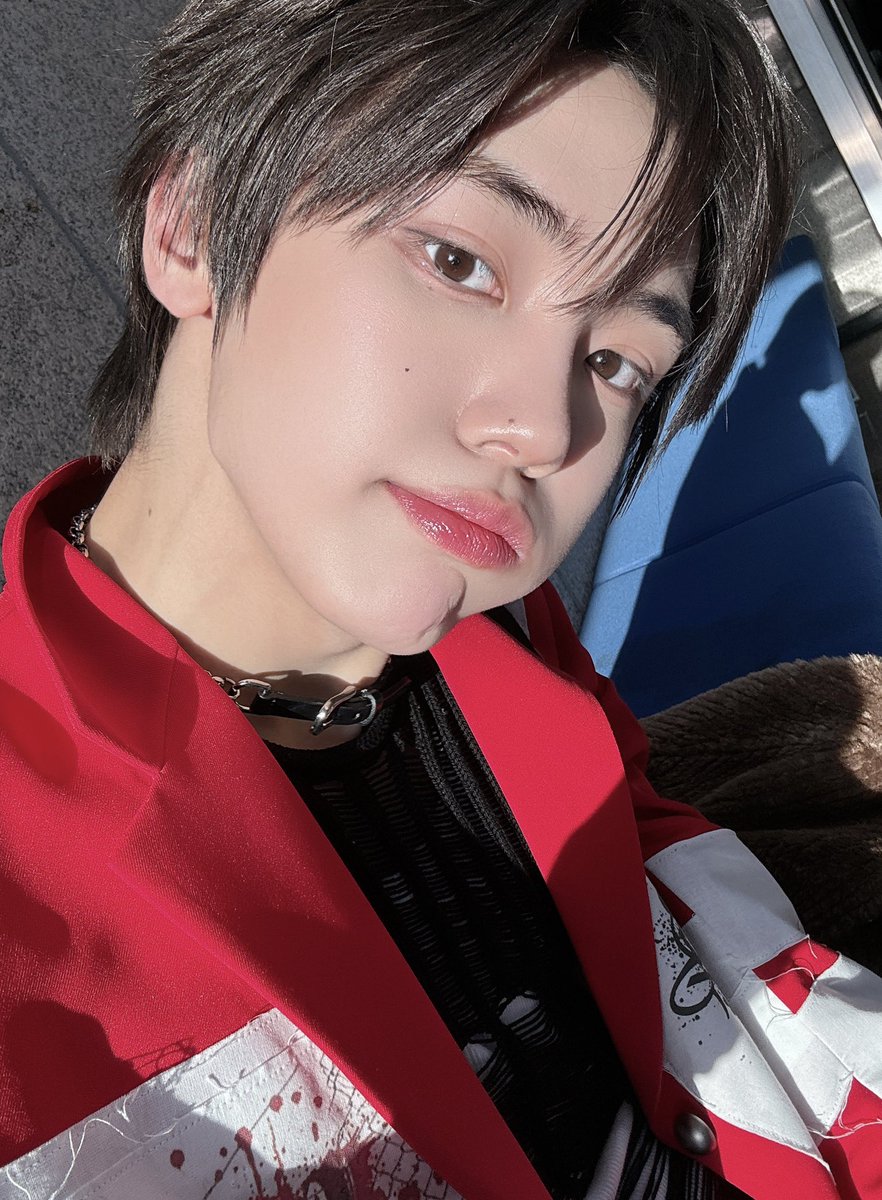 CRAVITY_twt's tweet photo. 럽올다이 끝! 러비티 고마워융💕
#성민 https://t.co/oy93FPsjHR